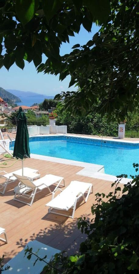 Magda'S Hotel Apartments Parga Exterior photo