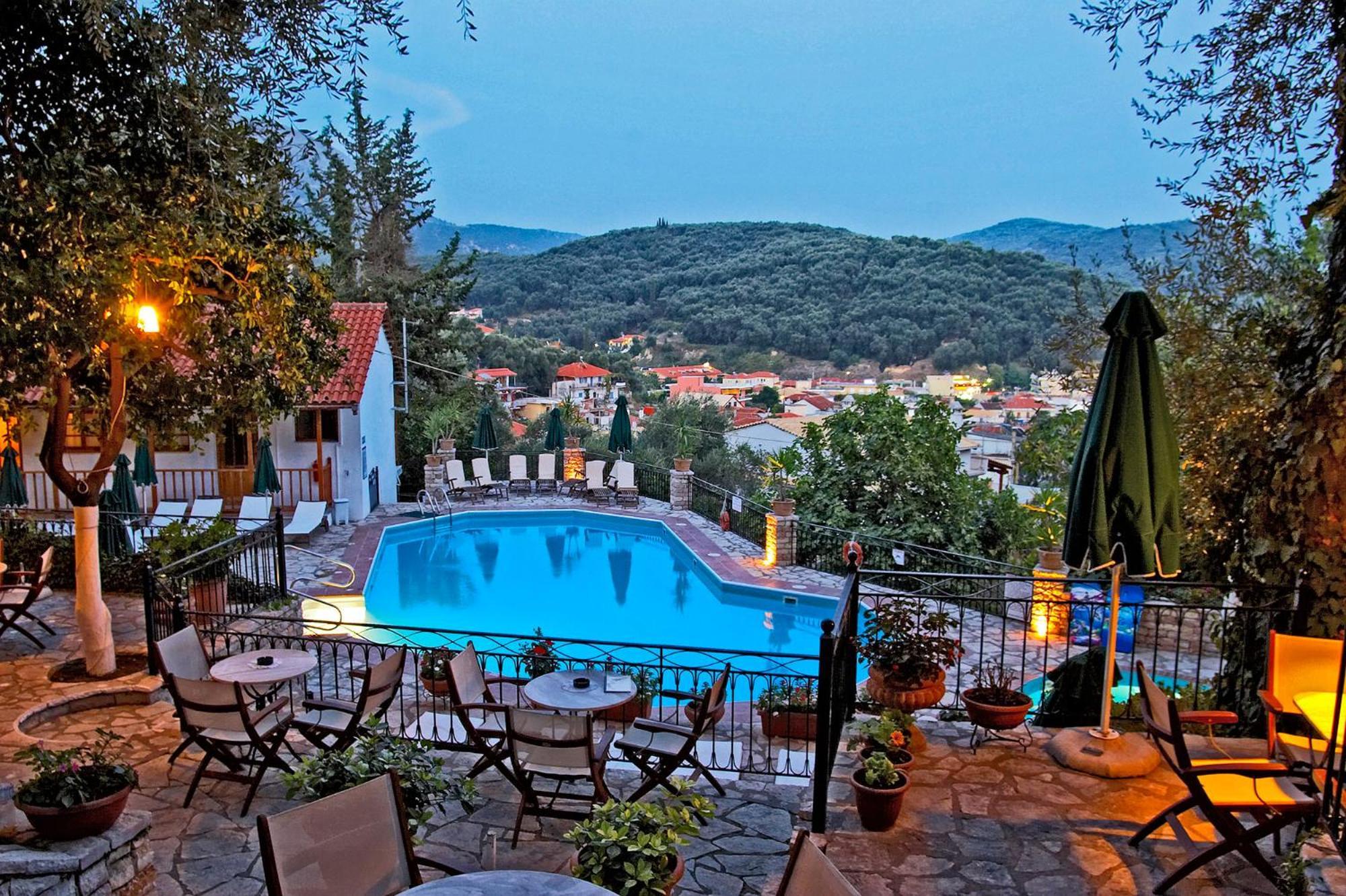 Magda'S Hotel Apartments Parga Exterior photo